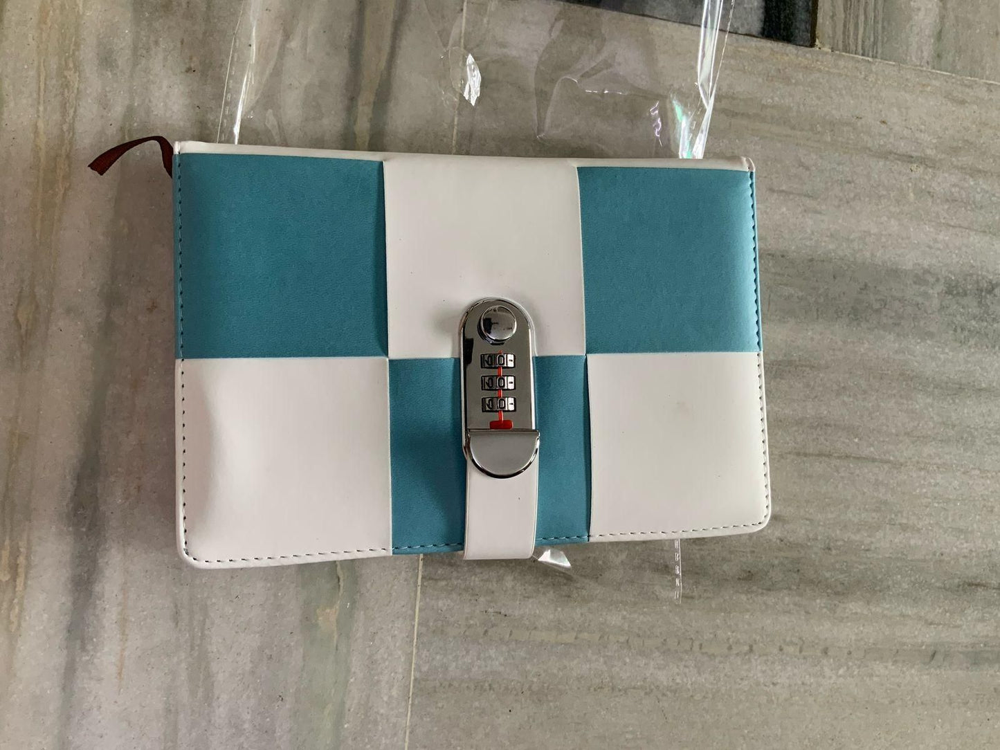 🔒 Lockable Diary with Password (1 Piece)